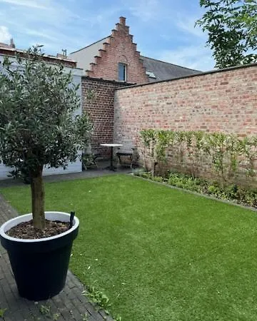 Holiday home Koetshuis *