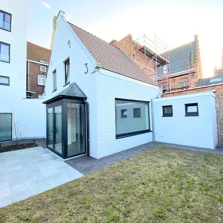 Koetshuis Holiday home